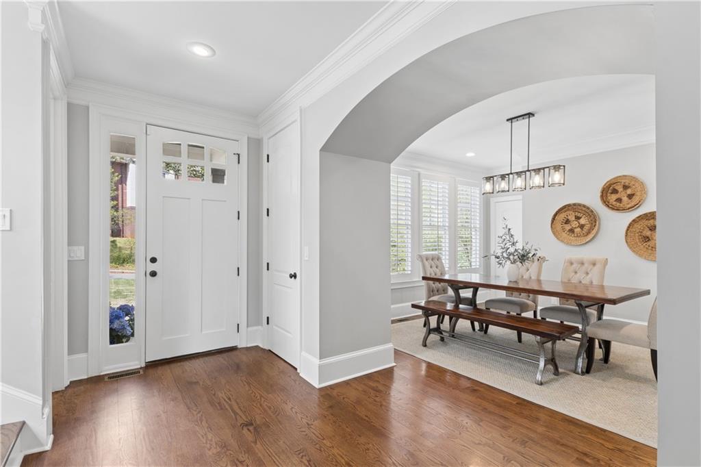 1903 Sandlewood Lane