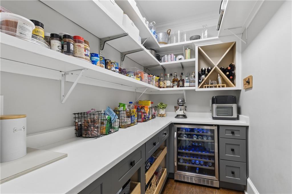 1903 Sandlewood Lane