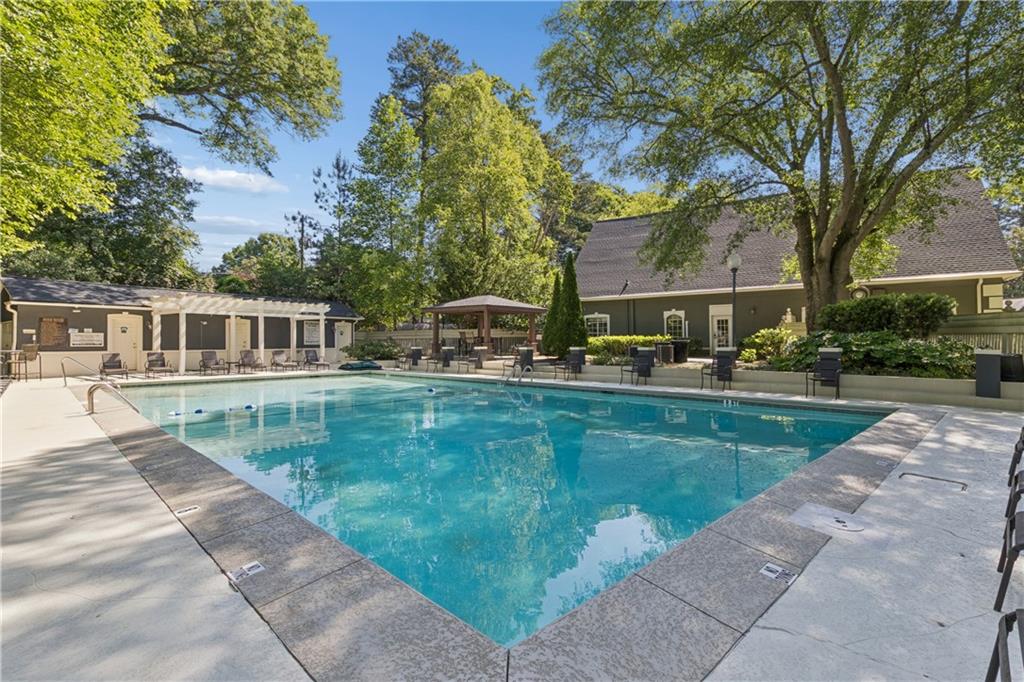6900 Roswell Road Unit F1