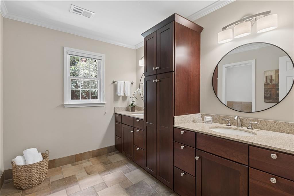 3069 Four Oaks Drive