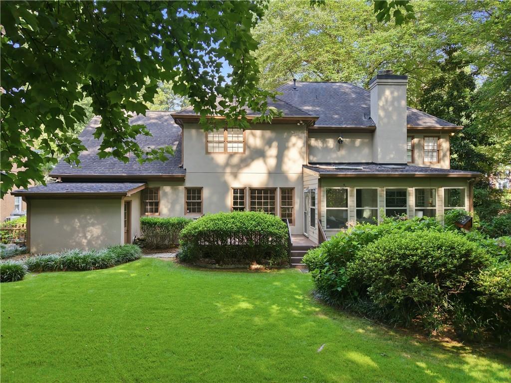 4824 Hampton Lake Drive