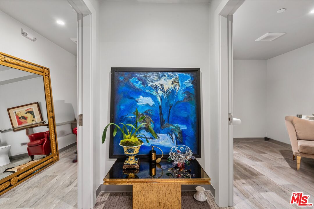 219 W Brannan St Unit: A