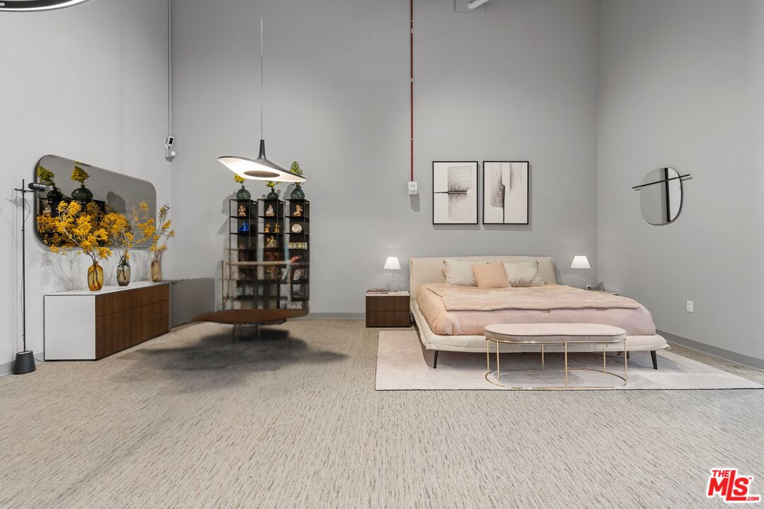 219 W Brannan St Unit: A