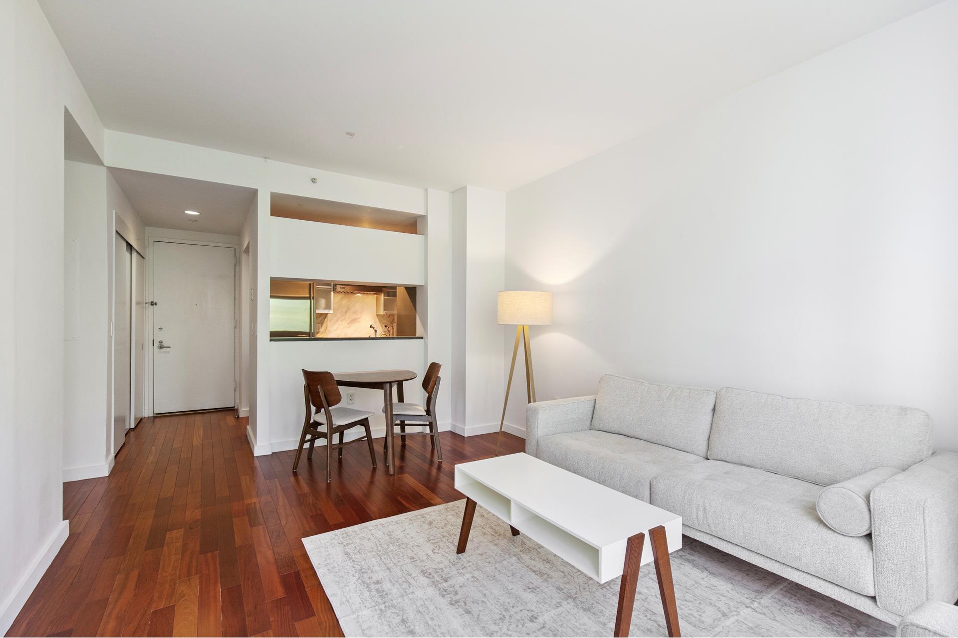 200 CHAMBERS Street 4R
