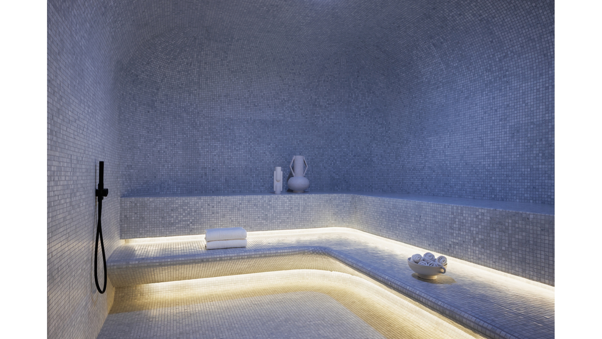 303 PARK Avenue 2811