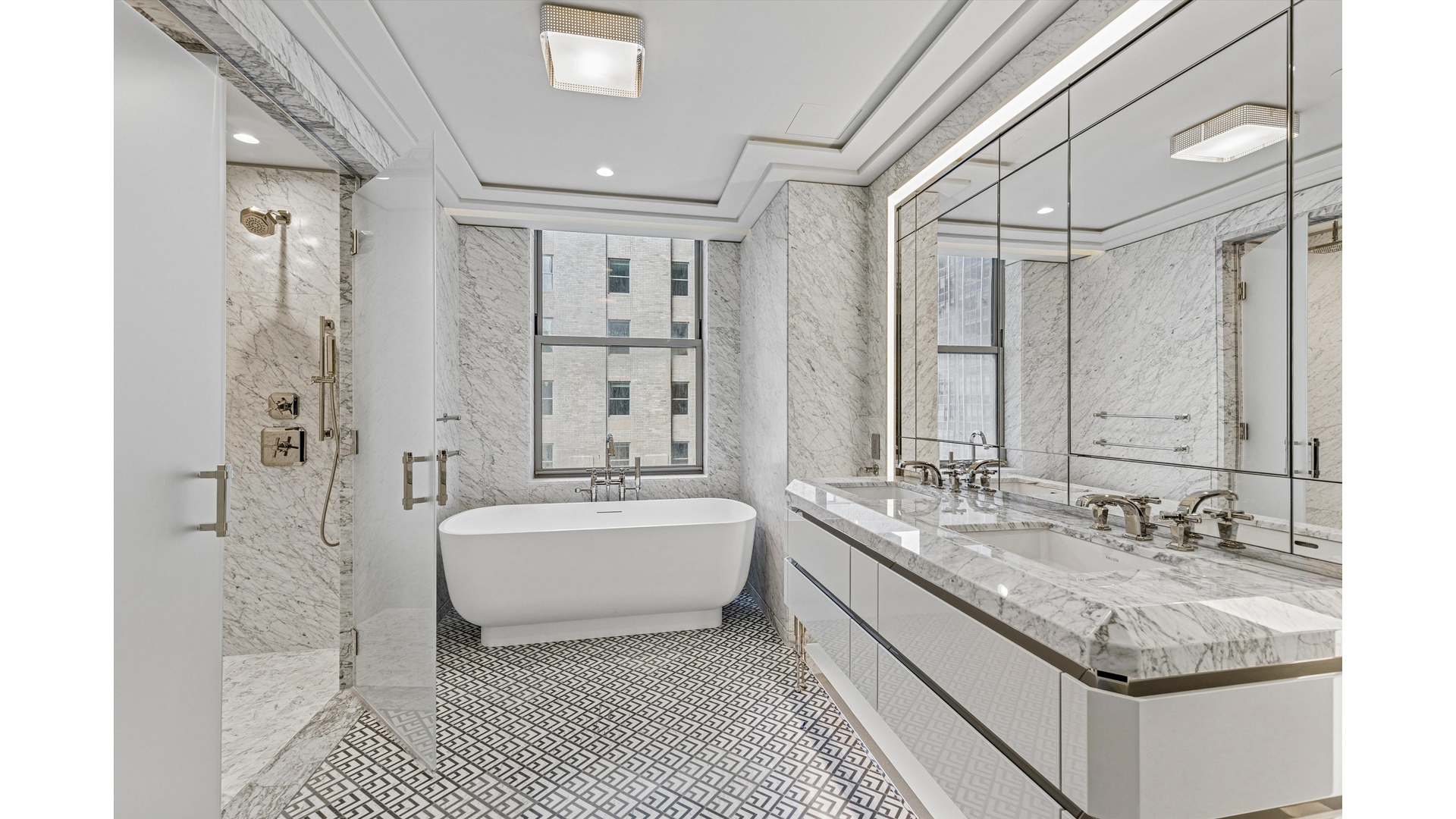 303 PARK Avenue 2811