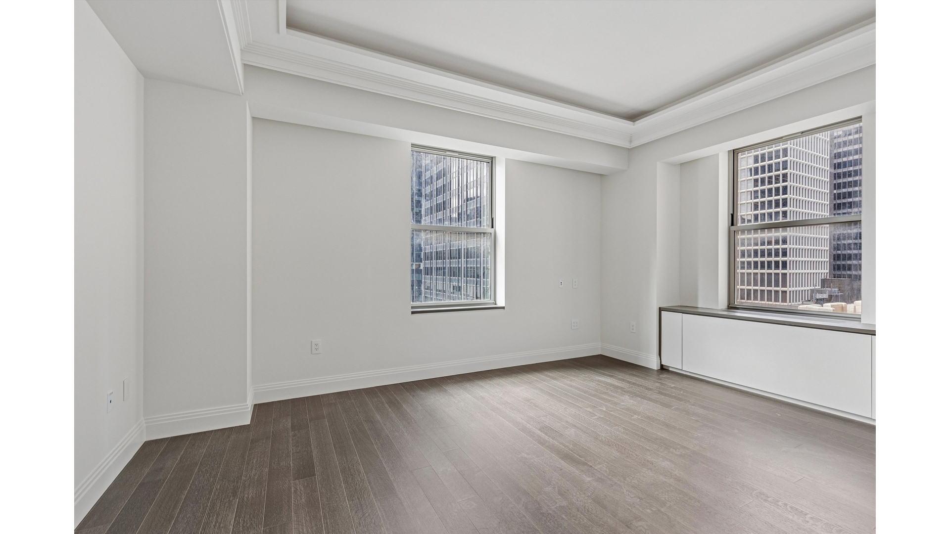 303 PARK Avenue 2811