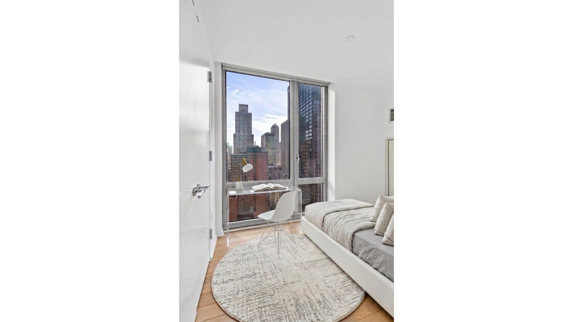 310 W 52ND Street 36J