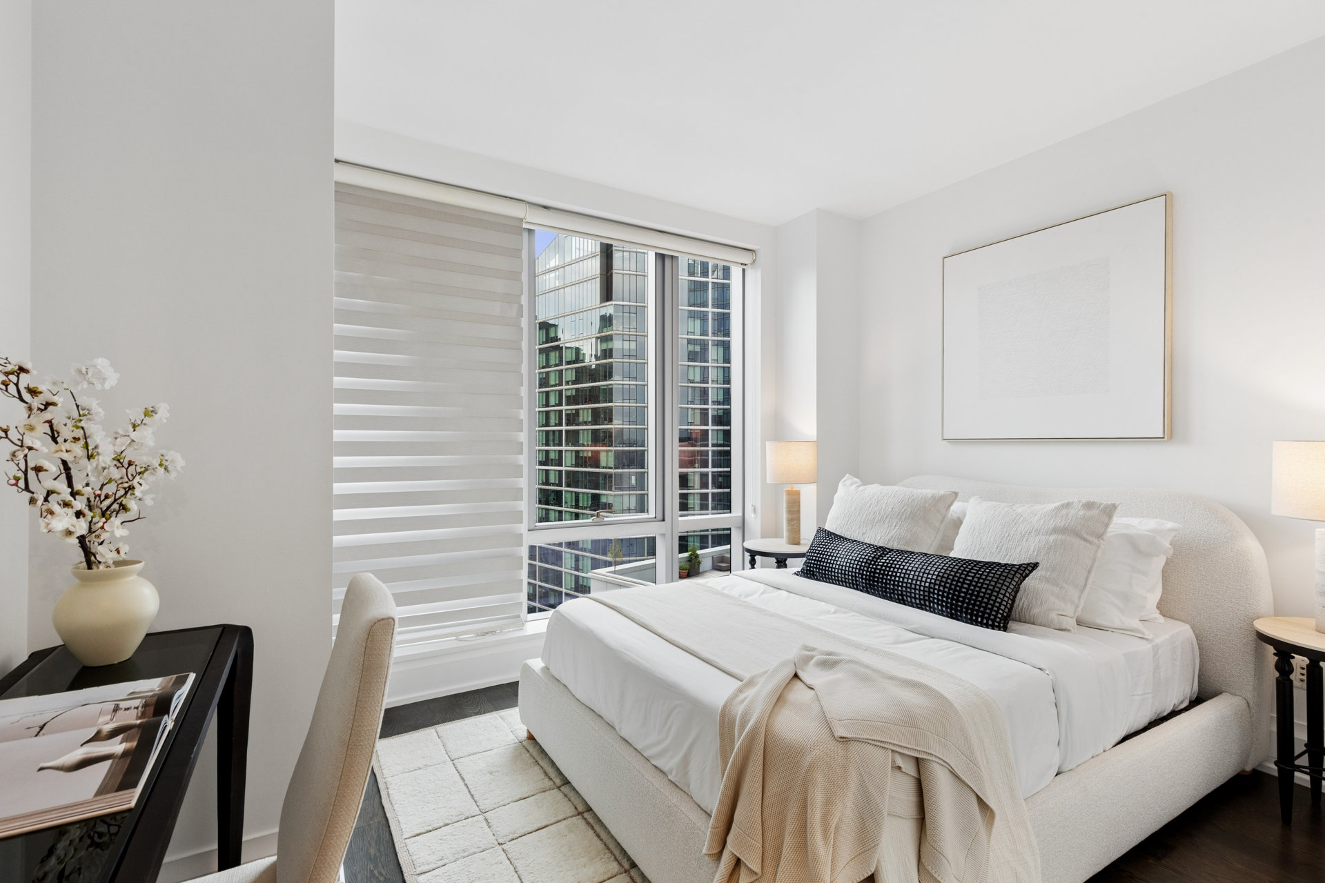 50 RIVERSIDE Boulevard 19C