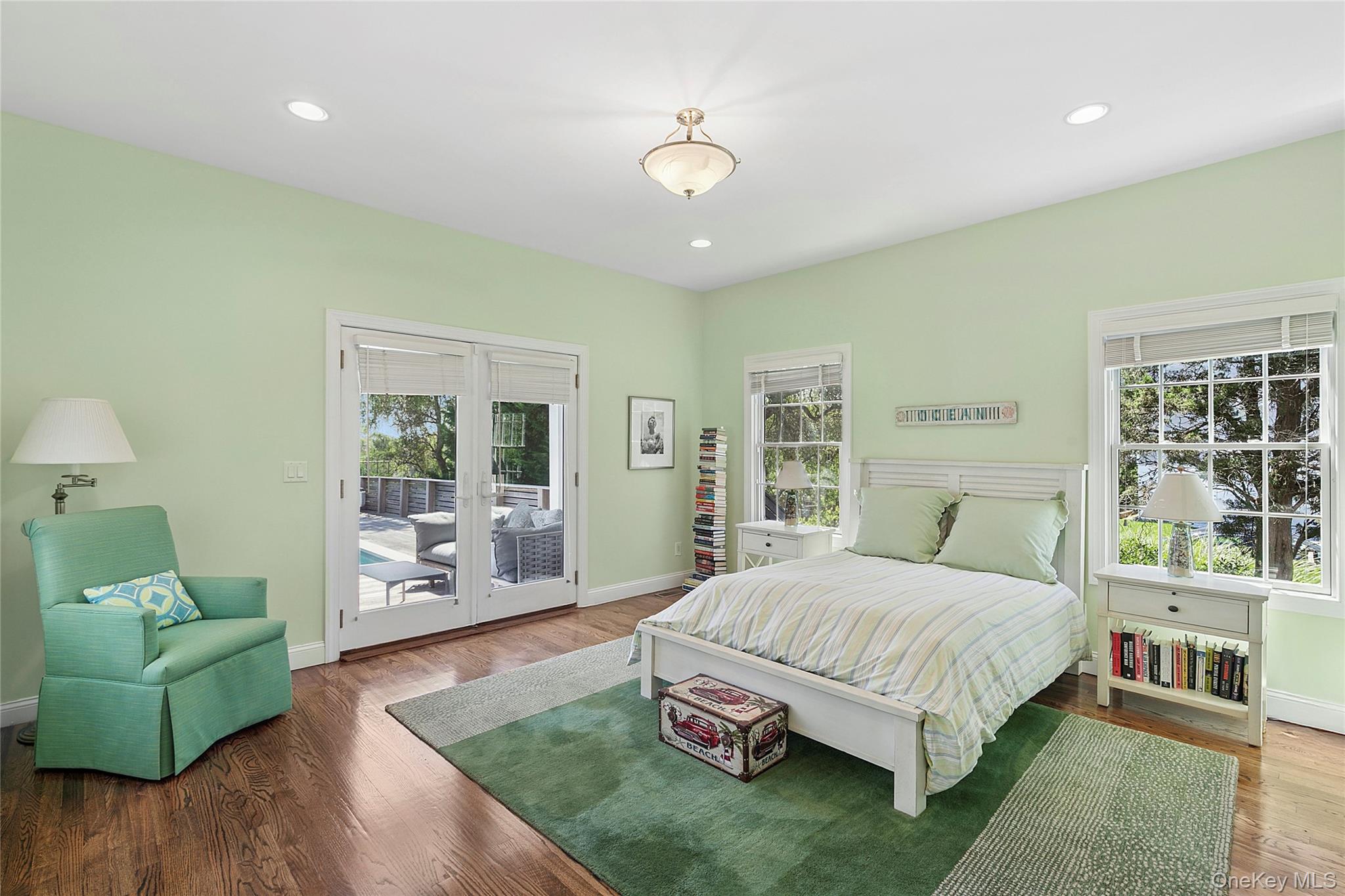 14 Meadow Lane