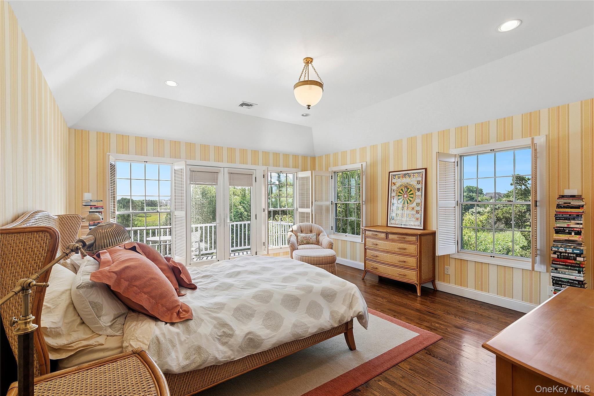 14 Meadow Lane