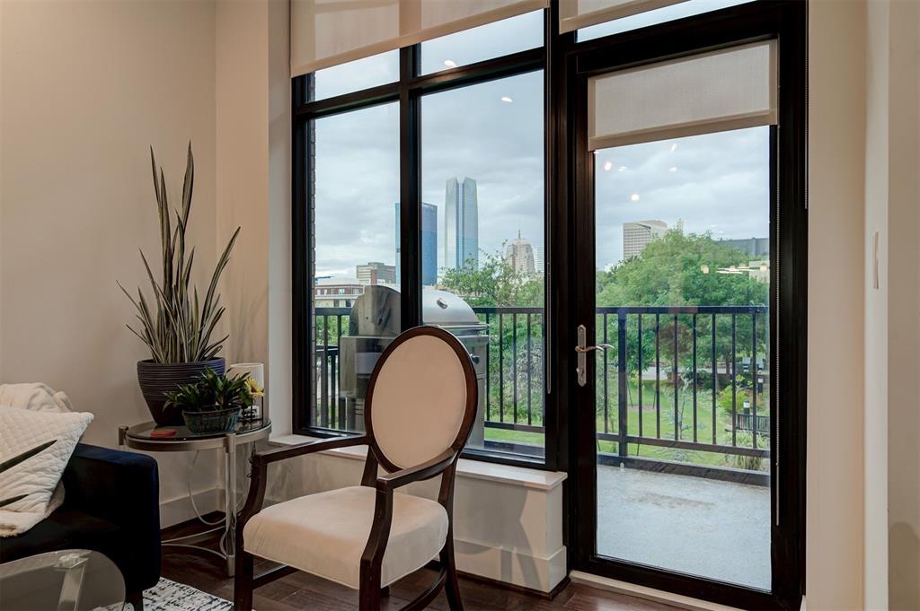 333 NE 4th Street