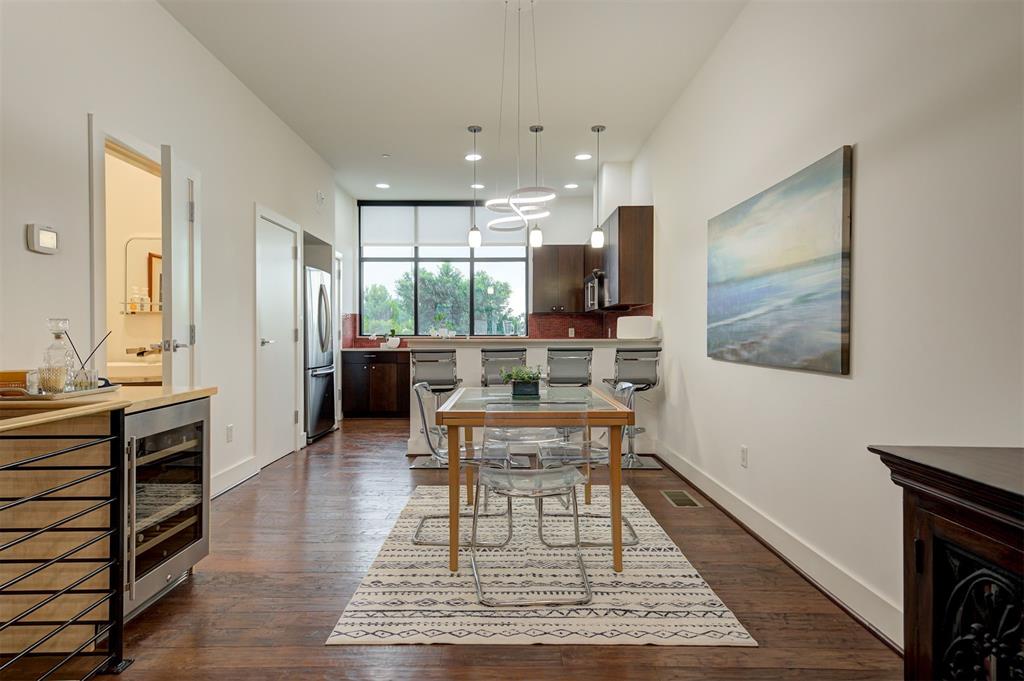 333 NE 4th Street