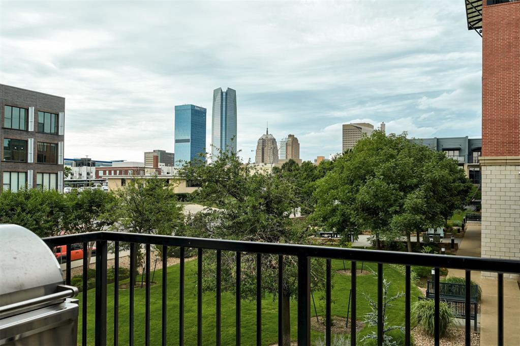 333 NE 4th Street