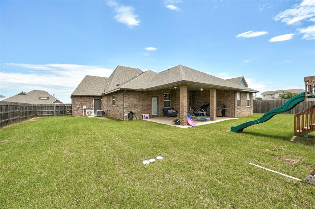 11412 NW 104th Street