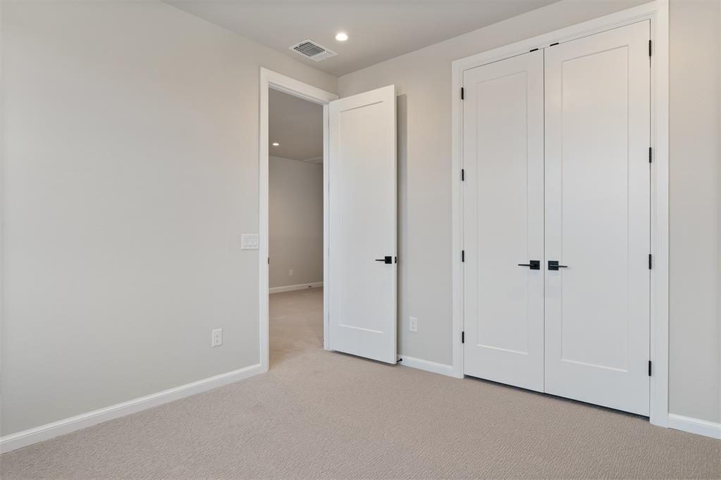 3923 Yellowstone Drive