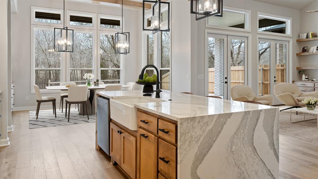 3923 Yellowstone Drive