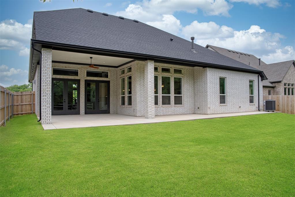 3923 Yellowstone Drive