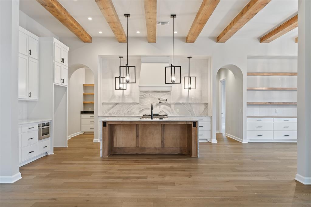 3923 Yellowstone Drive