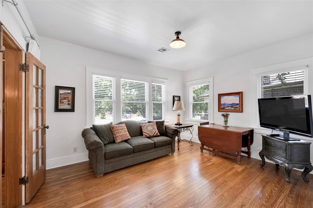 316 NW 27th Street