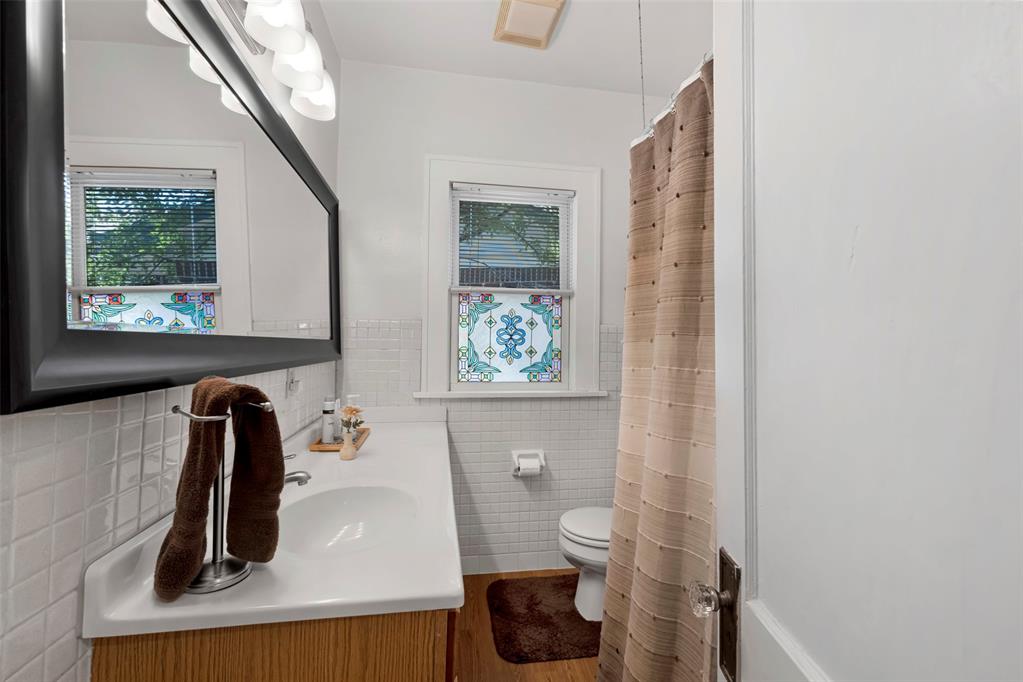 316 NW 27th Street