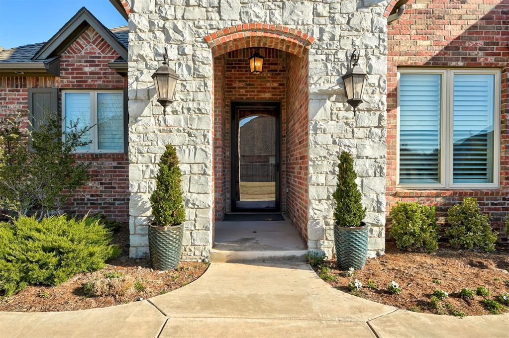 2401 Milano Lane