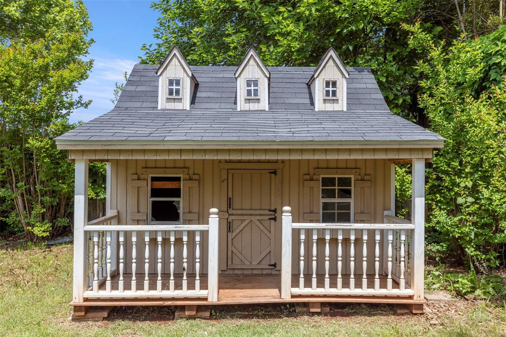 114 N Trail Ridge Road