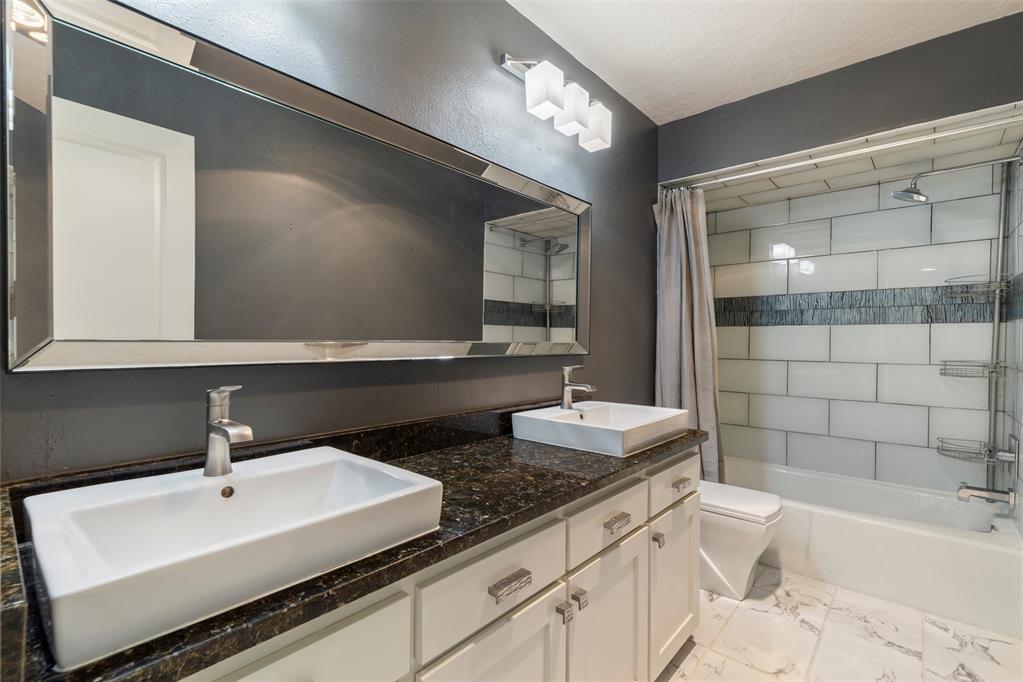 114 N Trail Ridge Road