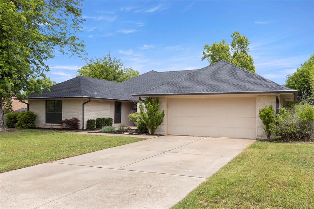 114 N Trail Ridge Road