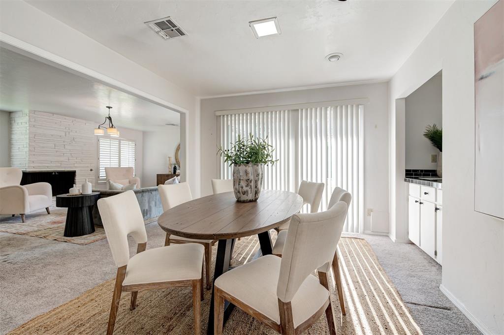 1224 Mulberry Lane