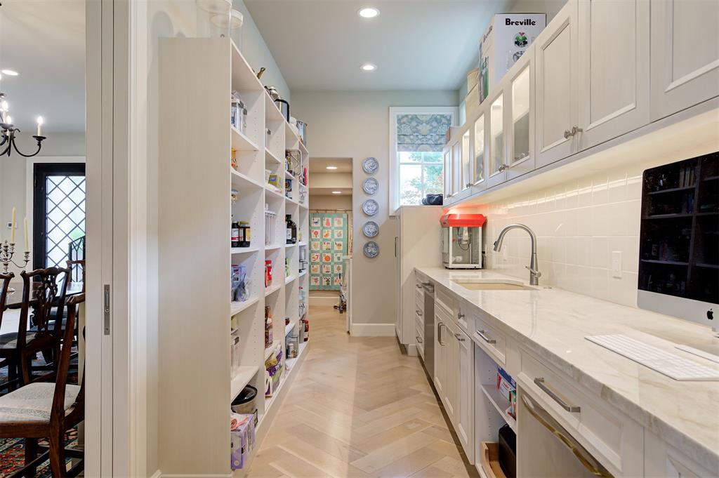 1121 Cumberland Court