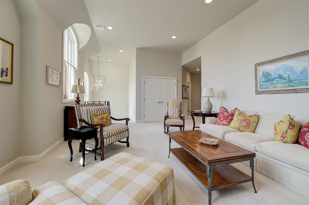 1121 Cumberland Court