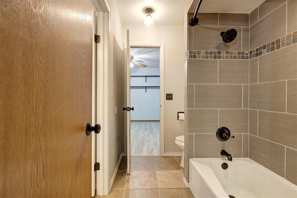 5508 NW 108th Terrace