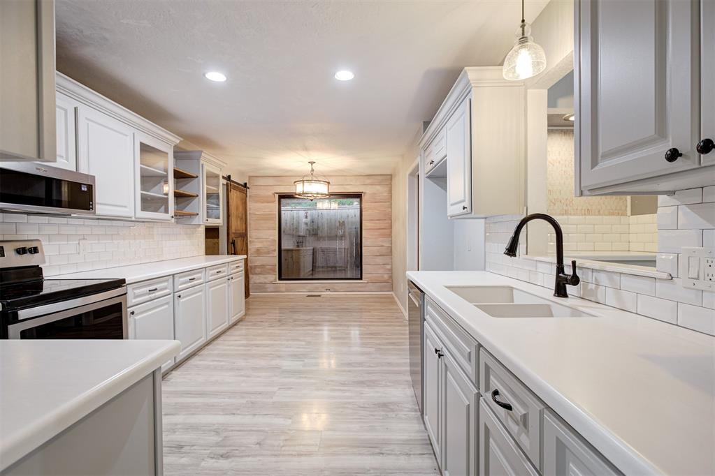 5508 NW 108th Terrace