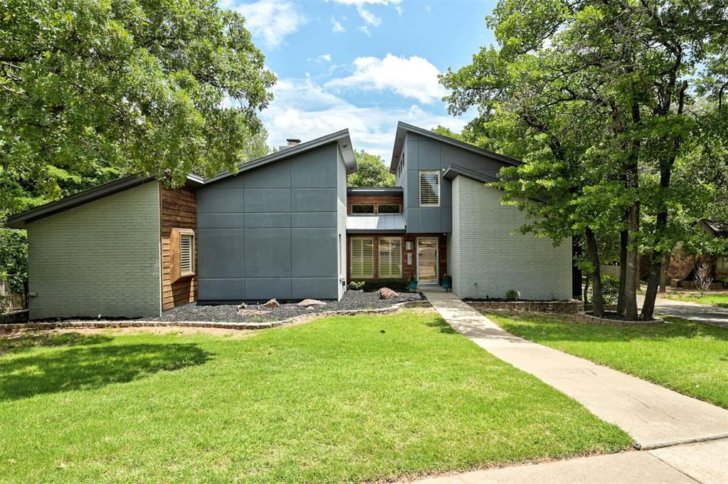 1810 Sandpiper Drive