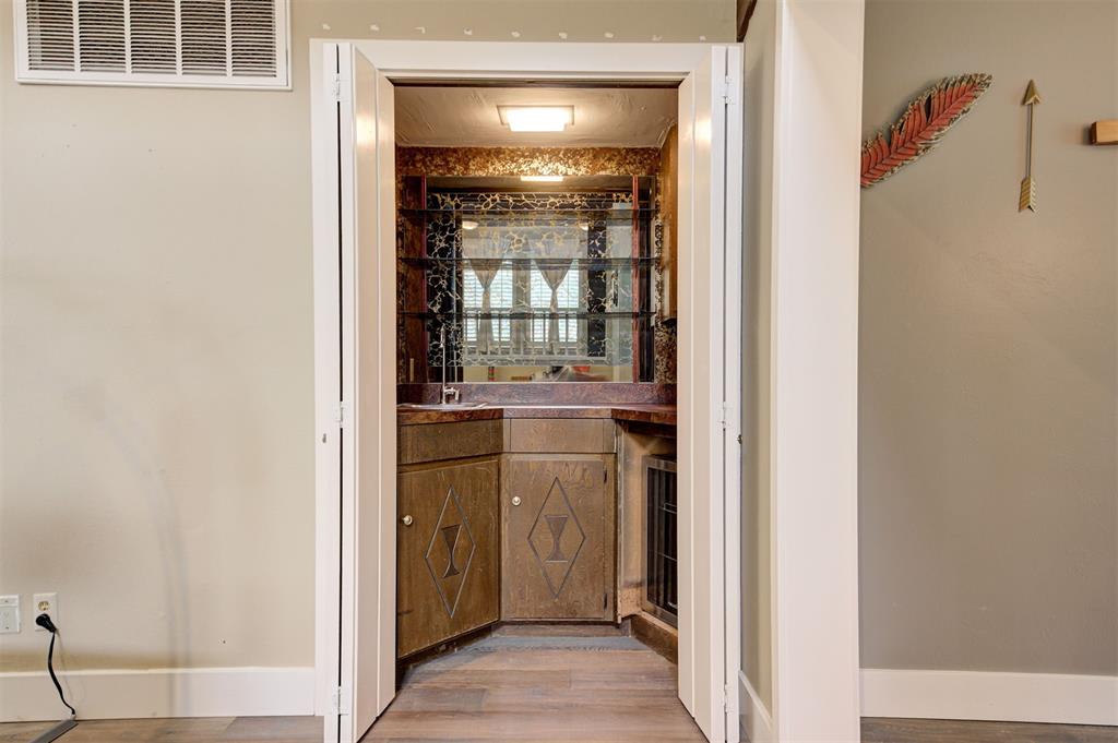 1810 Sandpiper Drive