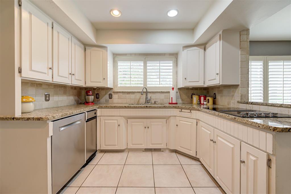 1810 Sandpiper Drive