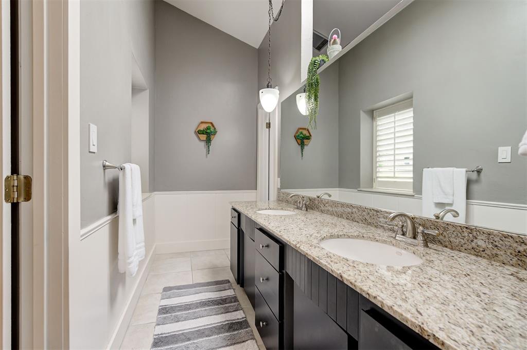 1810 Sandpiper Drive