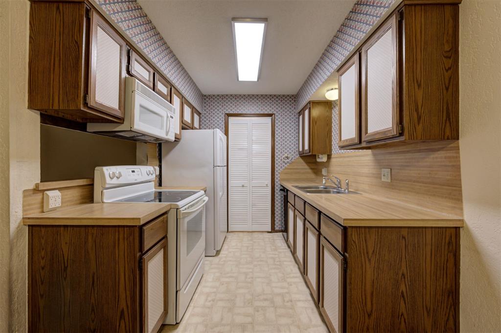 3200 W Britton Road Unit: 52