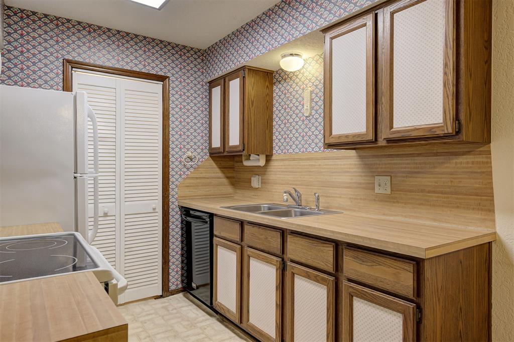 3200 W Britton Road Unit: 52