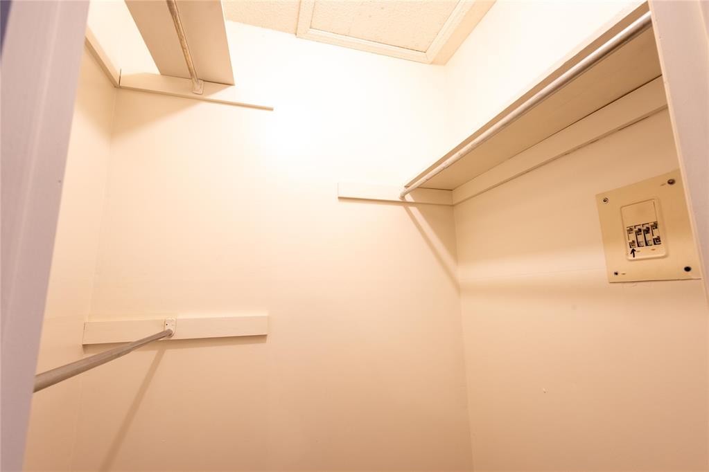 2525 NW 62nd Street Unit: 206