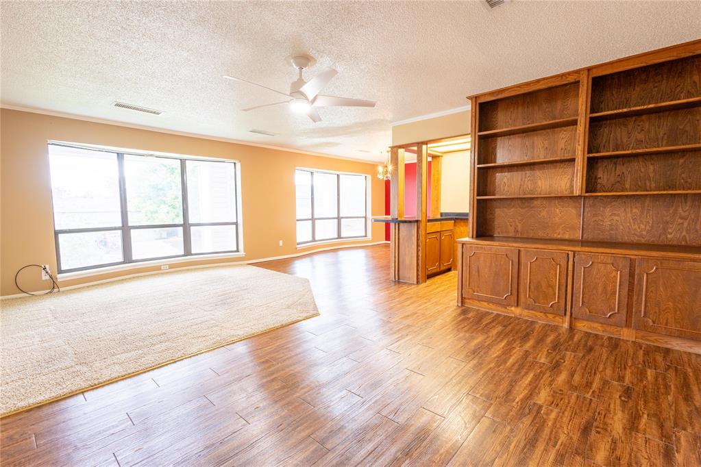 2525 NW 62nd Street Unit: 206