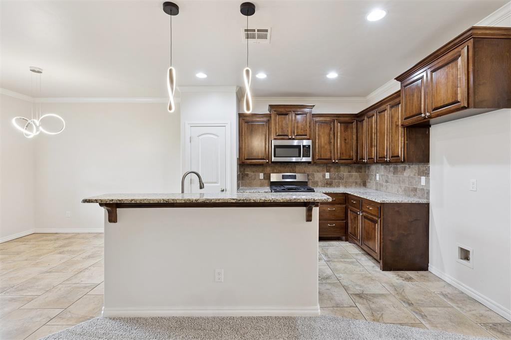 10816 NW 118th Place