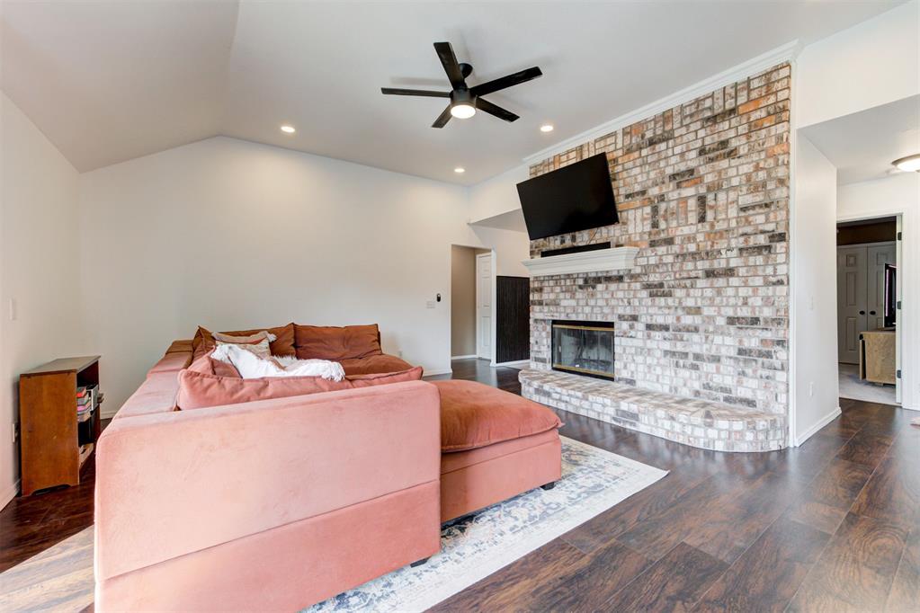 10312 NW 45th Street