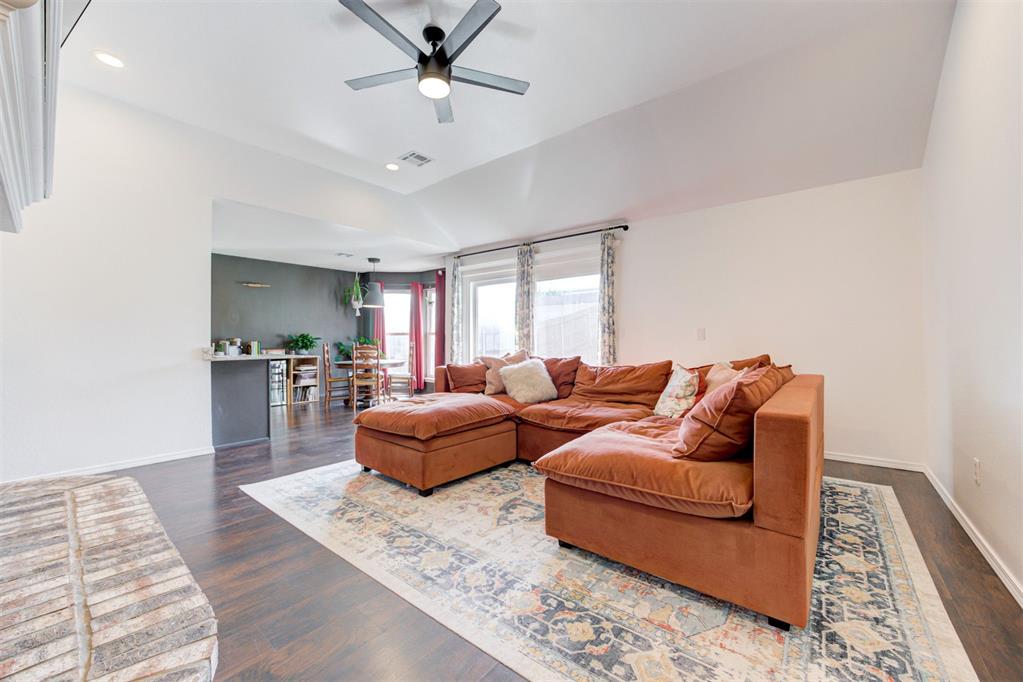 10312 NW 45th Street