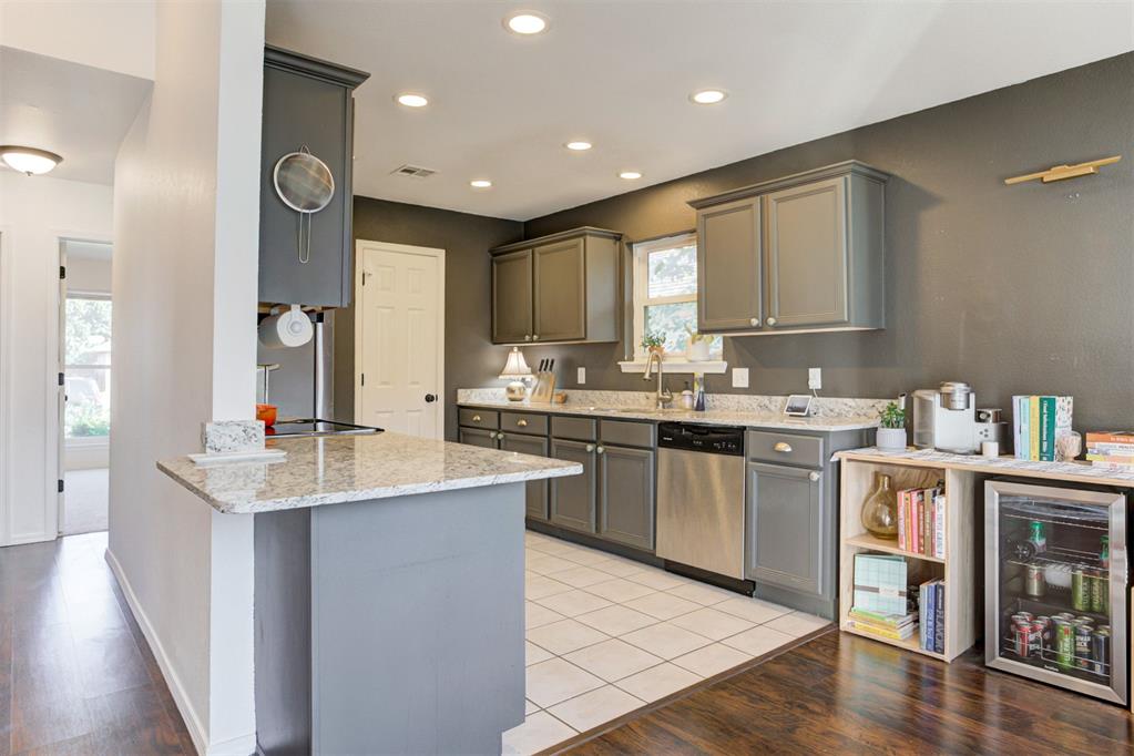 10312 NW 45th Street