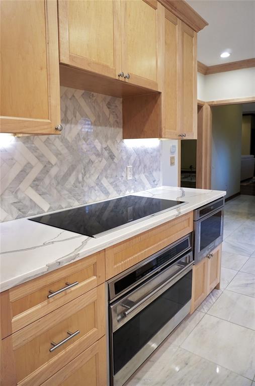 6208 Waterford Boulevard Unit: 95