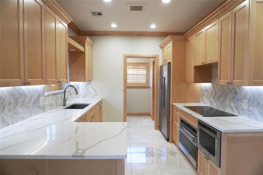 6208 Waterford Boulevard Unit: 95