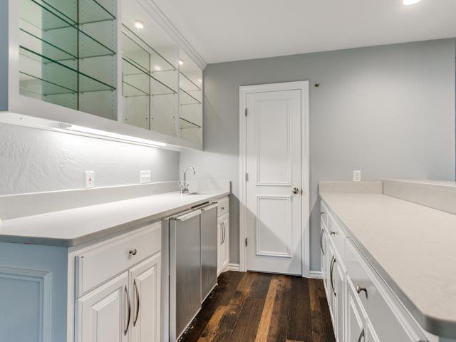 12400 Val Verde Drive