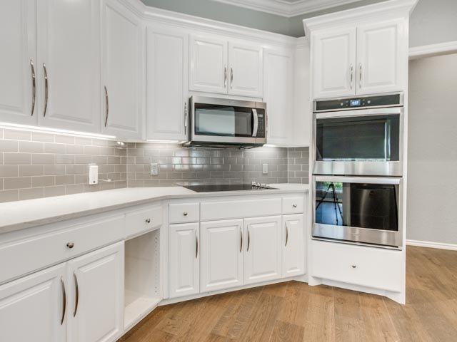 12400 Val Verde Drive